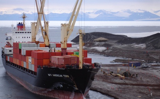 Granite transported to the US by Boat